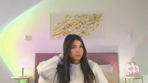 violetta_finch online show from October 1, 10:36 am