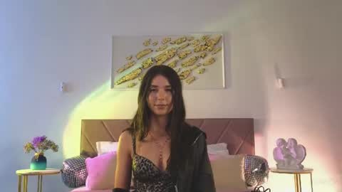 violetta_finch online show from July 3, 10:42 am
