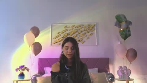 violetta_finch online show from June 23, 10:44 am