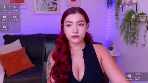 Violett Castel online show from April 13, 7:07 pm