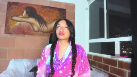 violetteblaiir online show from December 4, 8:47 am