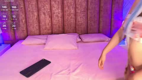 violettenoi online show from June 7, 8:14 pm