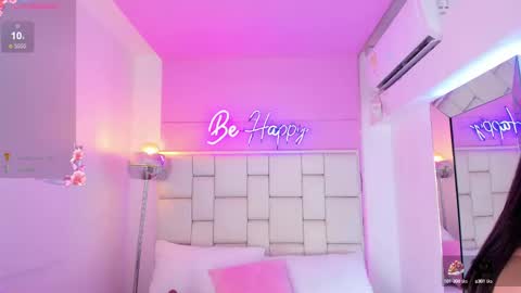 VioletthaRous online show from February 22, 7:34 am