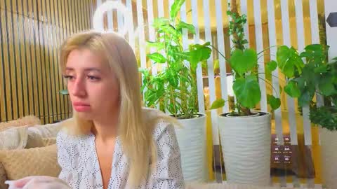 Violetta online show from October 15, 1:34 pm