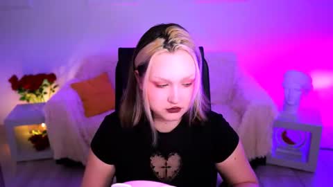 Violett online show from July 4, 8:18 am