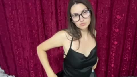 Amelia online show from July 28, 8:52 pm