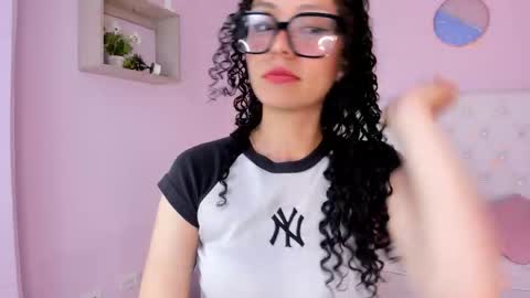 Vivi online show from November 28, 4:42 am