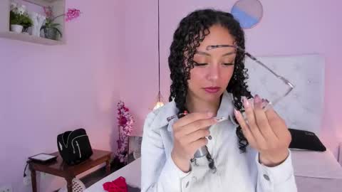 Vivi online show from March 4, 3:58 am