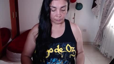 vivian_milf_paint online show from November 20, 5:21 pm