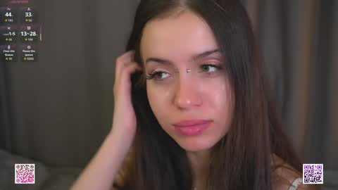 Nelly and Mari online show from April 5, 9:06 am