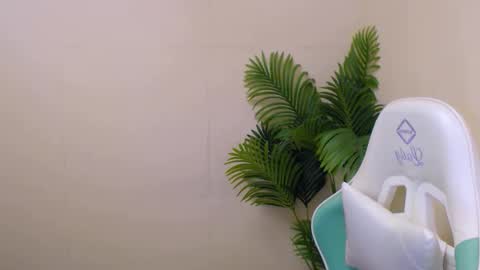 Vivien online show from January 27, 6:30 am