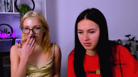 vivy_star online show from November 1, 8:19 pm