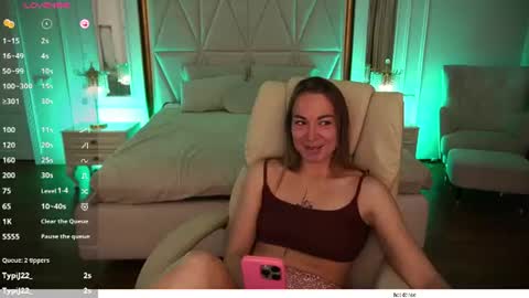 Ur Lady online show from June 17, 9:53 pm