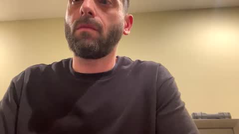 vnast010 online show from April 20, 7:33 am