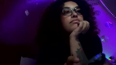 ASHLEY independent model online show from December 6, 10:24 pm