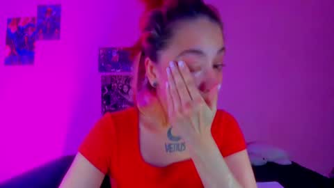 Gabriela online show from June 28, 2:13 pm
