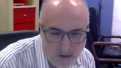 Snapshot of volpi72 chatting on October 16, 5:56 pm volpi72 online show from October 16, 5:56 pm