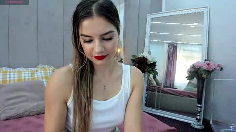 von_dee online show from September 15, 9:11 am