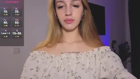 Alice  Before pvt write to me in PM  online show from June 26, 9:31 pm