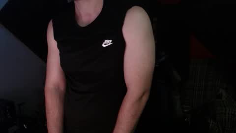 w33dgvy online show from May 10, 10:27 pm