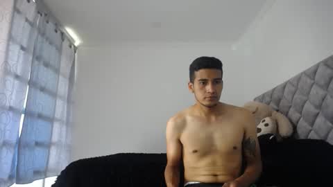 wade and antonella online show from January 19, 5:07 pm