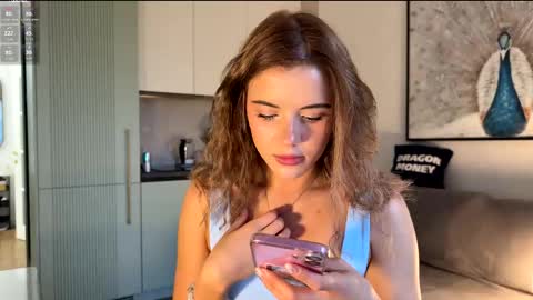 Snapshot of waki_lucky chatting on October 6, 11:28 am Mia online show from October 6, 11:28 am