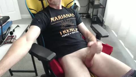 WaldoOfLocksley online show from May 3, 2:56 pm