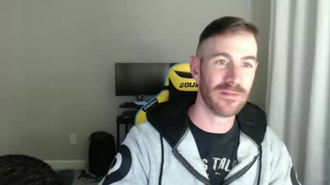 Snapshot of waldooflocksley chatting on November 2, 3:50 am WaldoOfLocksley online show from November 2, 3:50 am