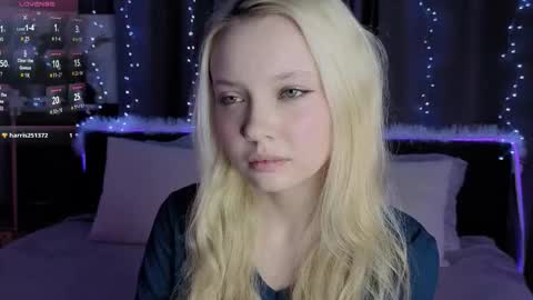 Emi online show from February 4, 1:09 am