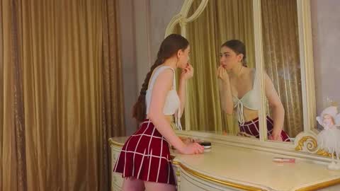 hello guys im Lilian online show from November 6, 3:20 am