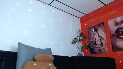 Wanda online show from March 28, 5:42 am