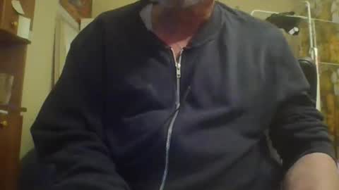 Snapshot of wanky357 chatting on September 14, 7:59 pm Tibo357 online show from September 14, 7:59 pm