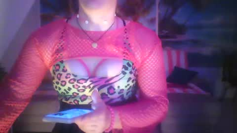 Emilia inst  online show from December 22, 5:11 am