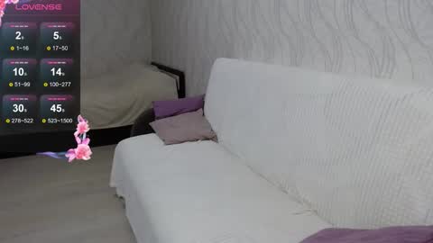 Snapshot of want_emma chatting on September 29, 6:12 am Emma online show from September 29, 6:12 am