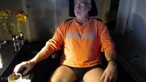 wasted_daze_ online show from October 11, 1:10 am