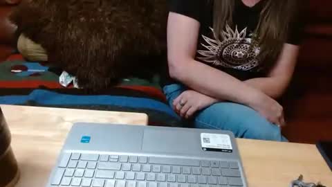 Hereforfun online show from November 15, 3:30 am