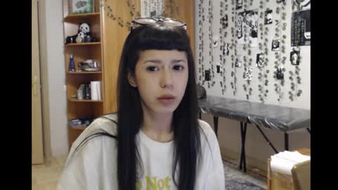 Mina online show from November 14, 7:27 pm