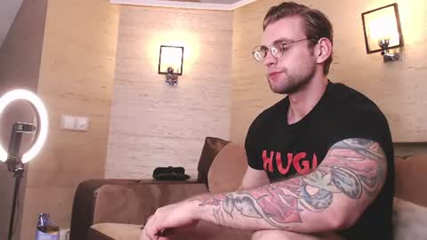 Wayne online show from June 29, 9:36 pm