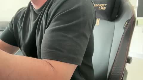 Weapon X online show from December 1, 12:30 am