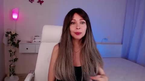 Wendi Foster online show from March 31, 8:20 pm