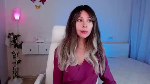 Wendi Foster online show from March 24, 7:53 pm