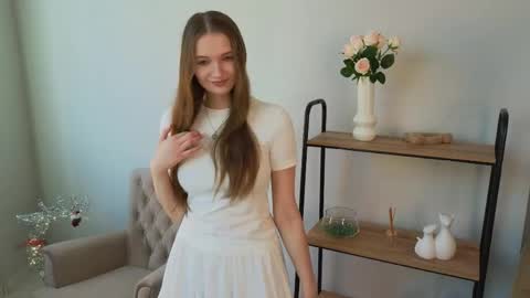 Elsa online show from June 6, 2:34 pm
