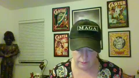 WendyCU online show from October 19, 4:17 am