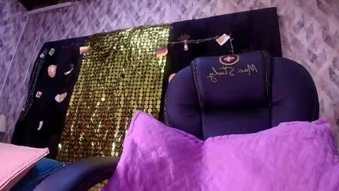 WEN SHENG online show from September 16, 7:17 pm