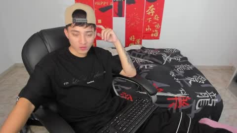 Wesley Boy online show from April 10, 7:51 pm