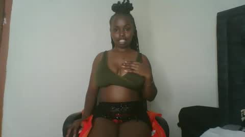 wet_coco online show from April 5, 9:56 pm