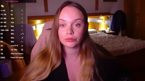 Lana online show from July 17, 8:44 pm