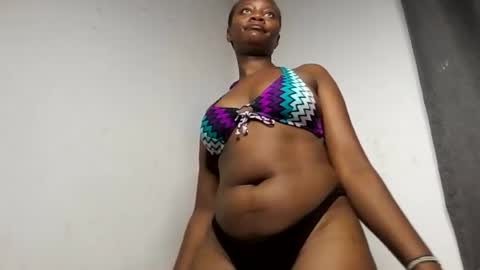 wet_pussieyy online show from June 12, 5:17 am