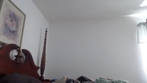 wetboybooty online show from December 15, 5:10 pm