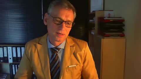 Franz online show from February 16, 3:05 pm